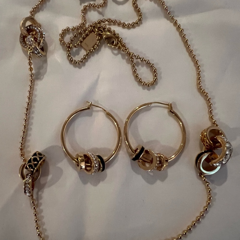 Coach station necklace and matching hoop earrings